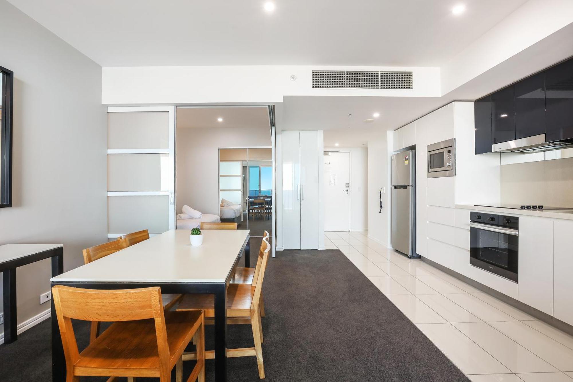 Number 1 H Residences - Wifi, Parking & More By Gold Coast Holidays Esterno foto